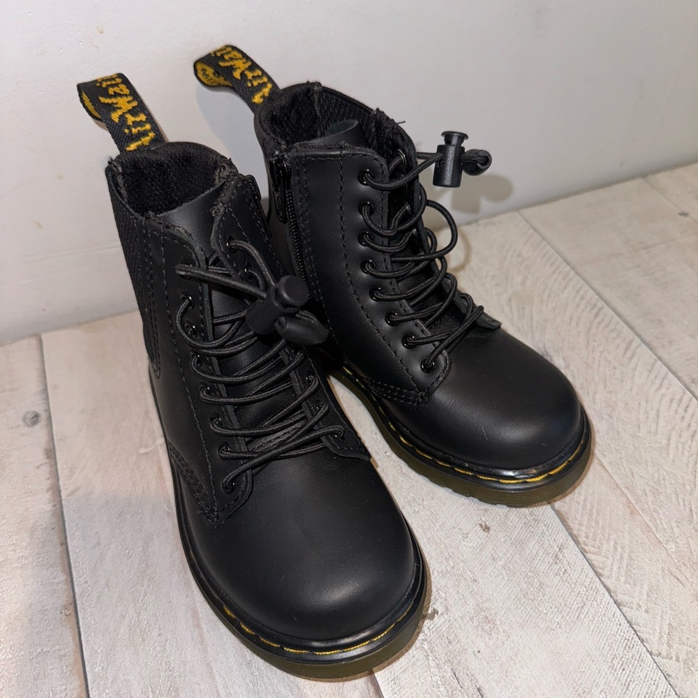 Dr Martens boots kids